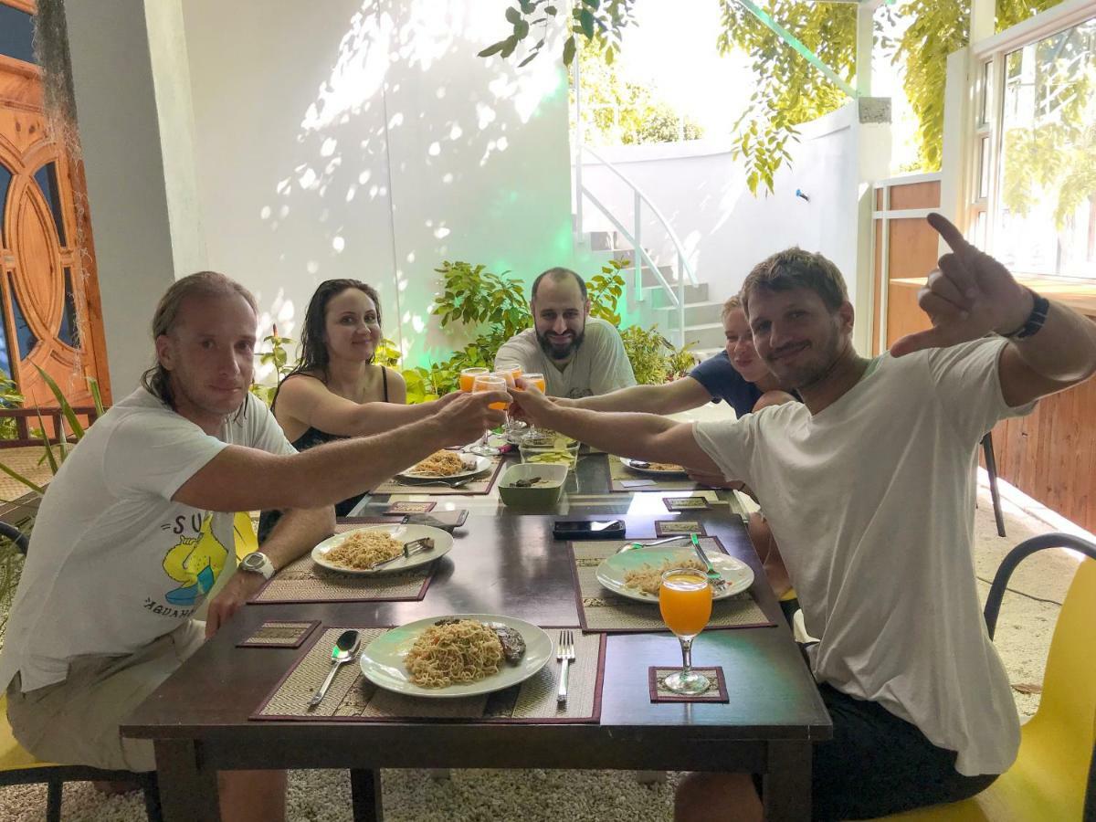 فندق Moodhu Surf House هيمافوشي المظهر الخارجي الصورة